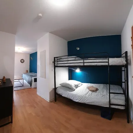 De La Marmotte Cendree, Dans De Tourisme 3 Etoiles * Лурд