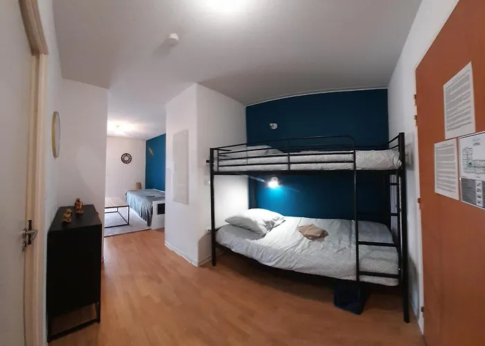 De La Marmotte Cendree, Dans De Tourisme 3 Etoiles * Lourdes